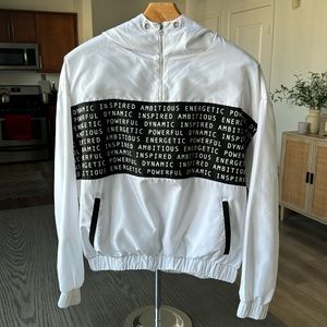 Forever 21 light weight windbreaker in US Womens Small